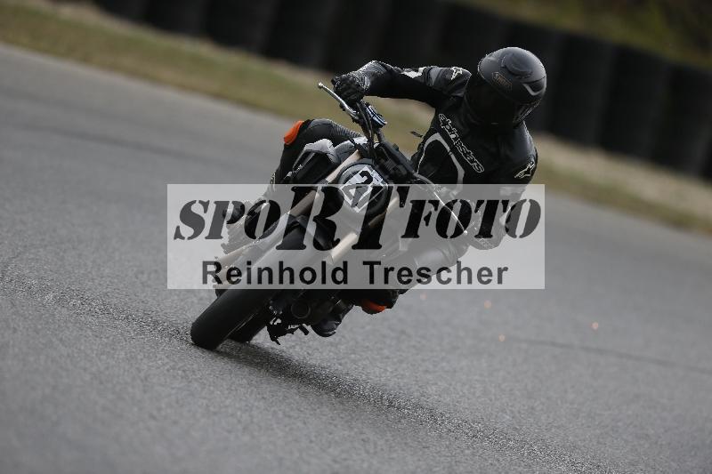 /37 09.08.2026  Pluess Motosport ADR/Einsteiger/21